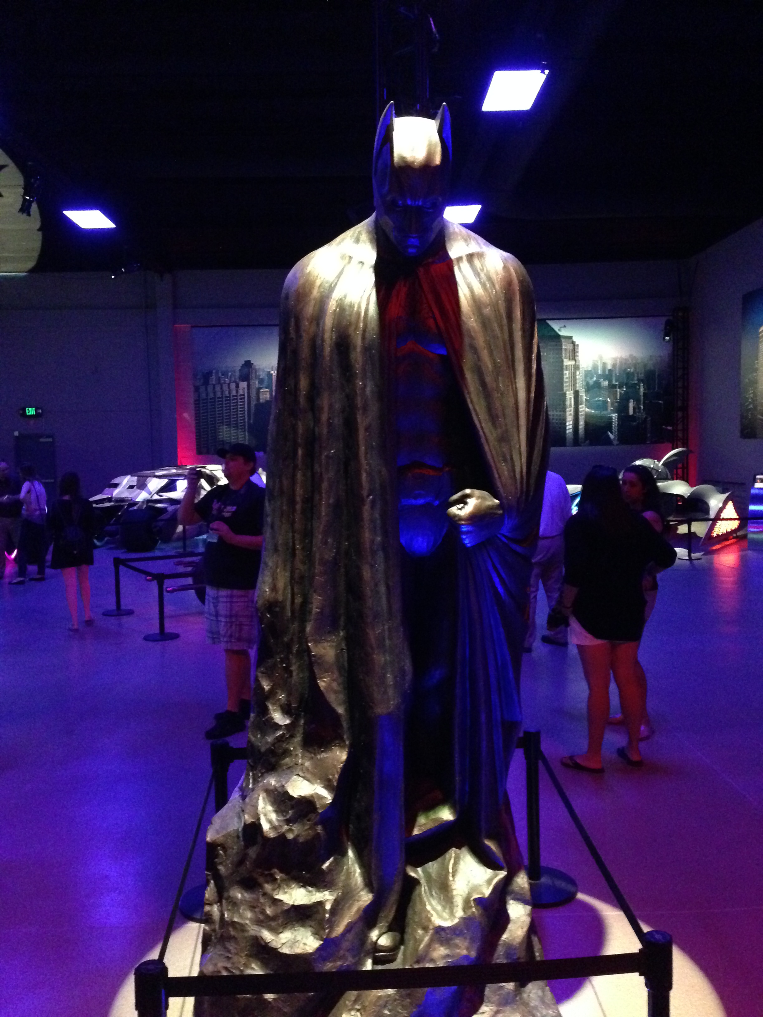Tbu Exclusive Report On Warner Bros Vip Studio Tour Batman Exhibit